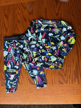 Burton Two-Piece Base Layer Set in Nature Print Baby Size 18 Mo.